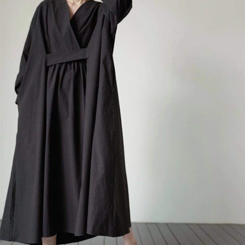 Long Sleeve V-Neck Dress【TR2884】