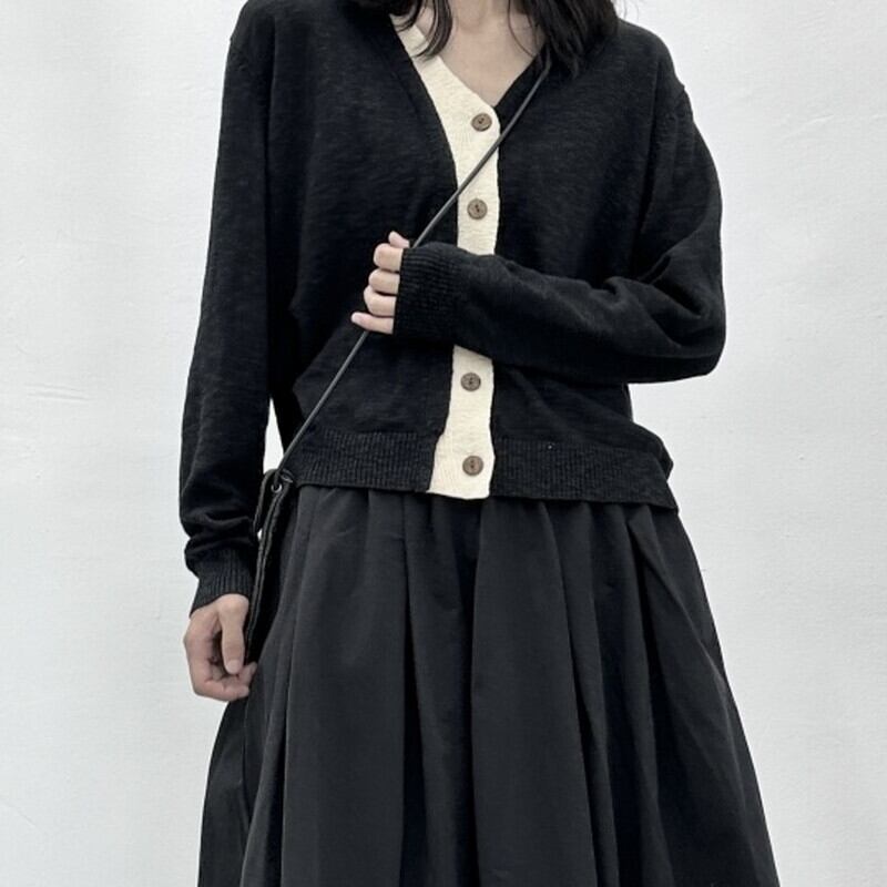Knit Bi-Color V-Neck Jacket【TR3267】