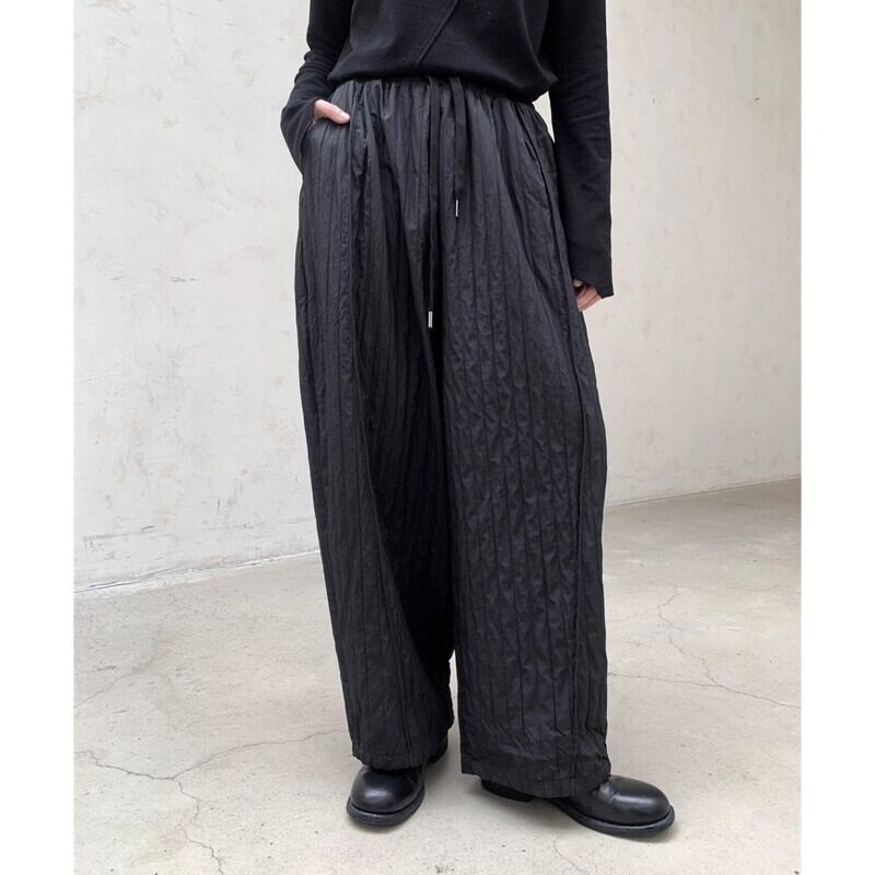Embossed Pleats Loose Pants【TR3192】