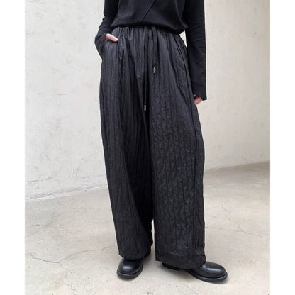 Embossed Pleats Loose Pants【TR3192】