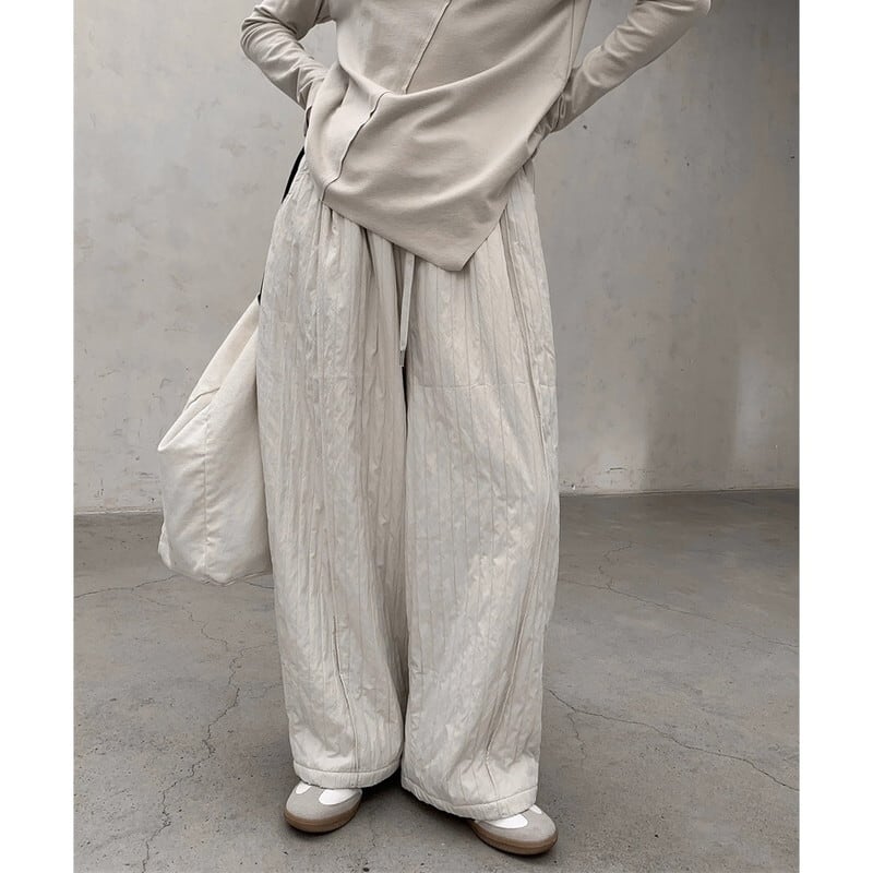 Embossed Pleats Loose Pants【TR3192】