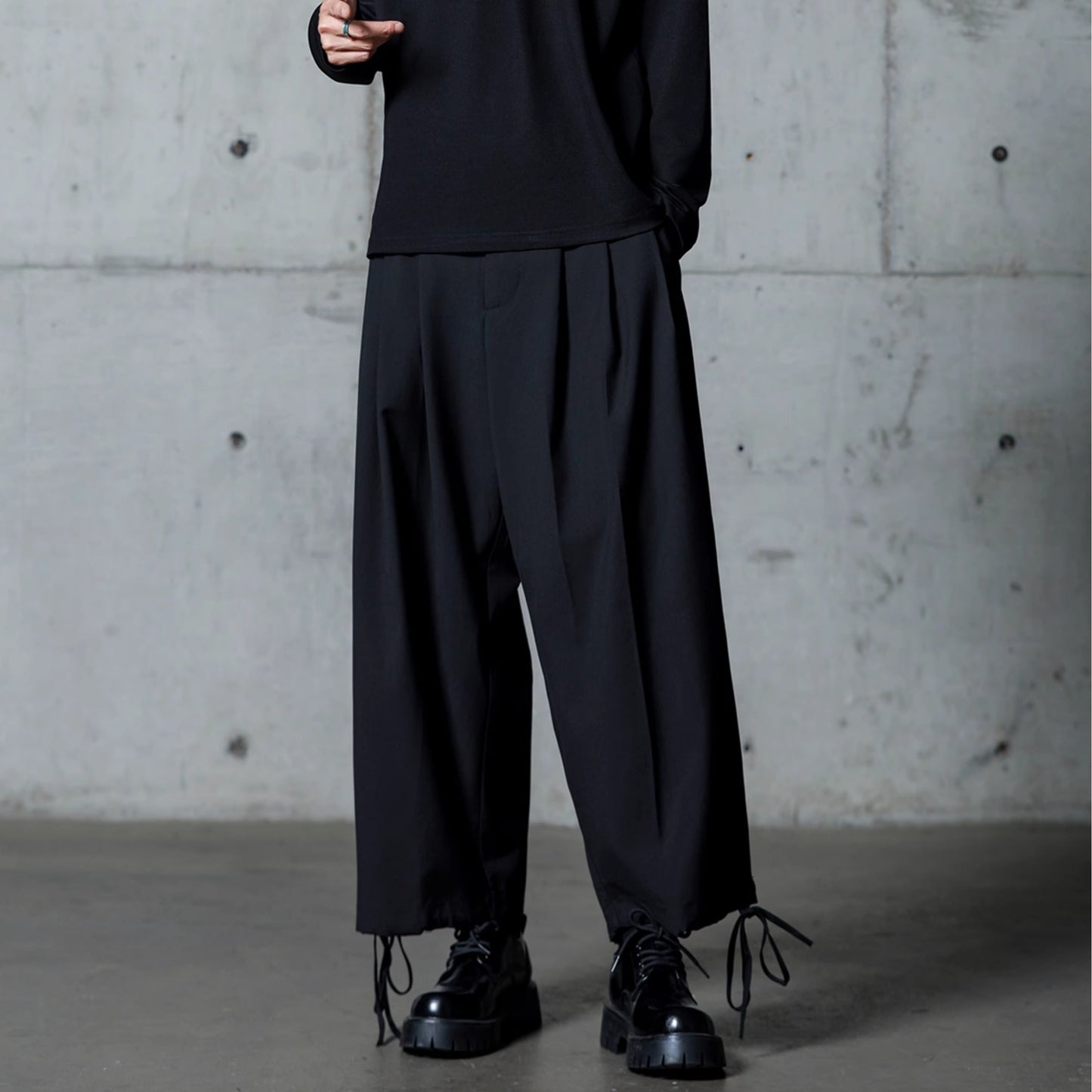 Drawstring Hem Tuck Ankle Pants【TR3300】