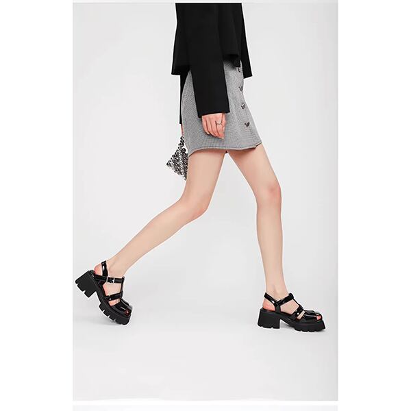 Closed Toe Roman Sandal【TR3413】
