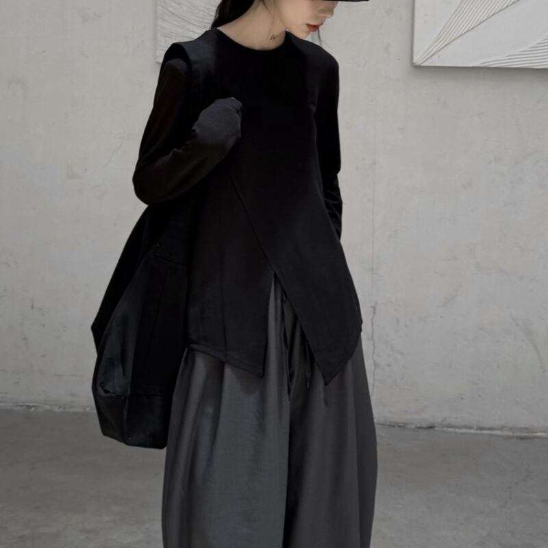 Asymmetry Slit T-Shirt【TR3141】