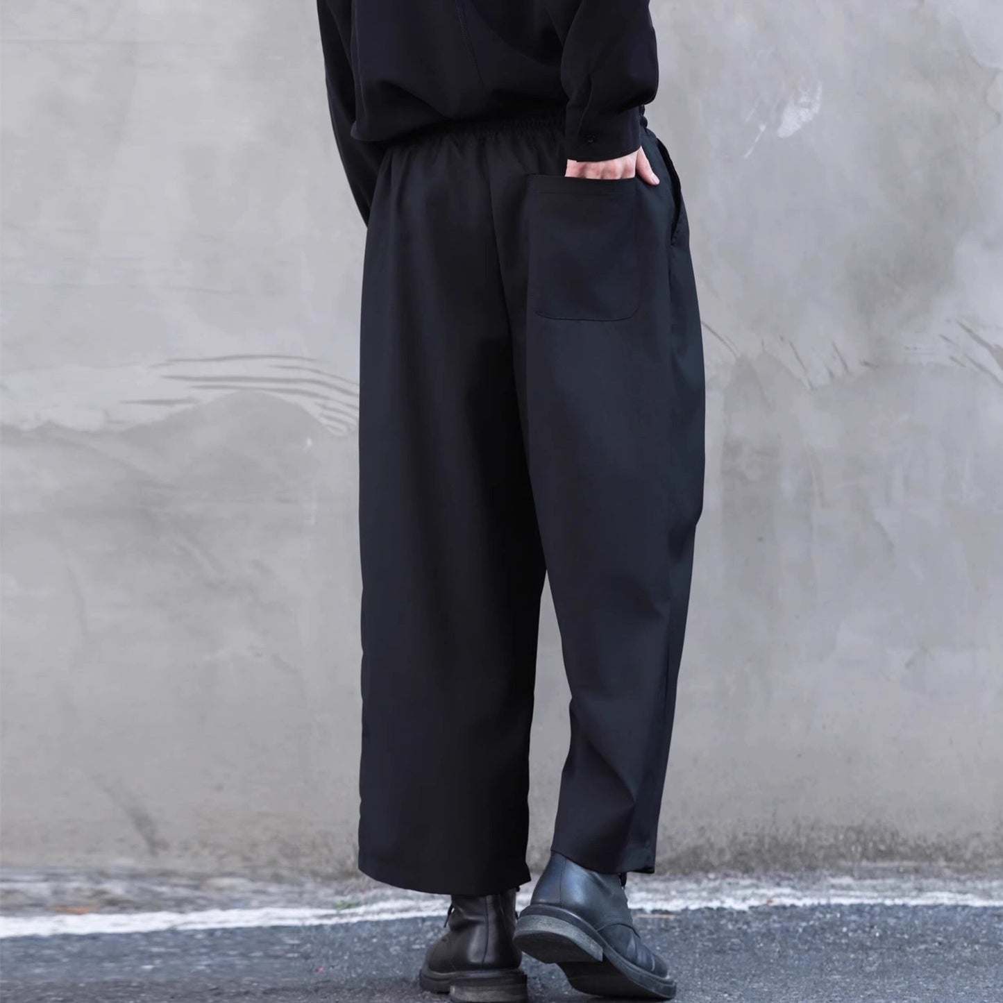 Asymmetric Tapered Pants【TR3280】
