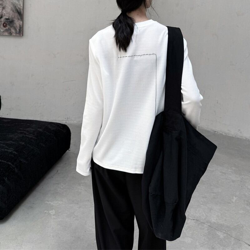 Asymmetry Slit T-Shirt【TR3141】