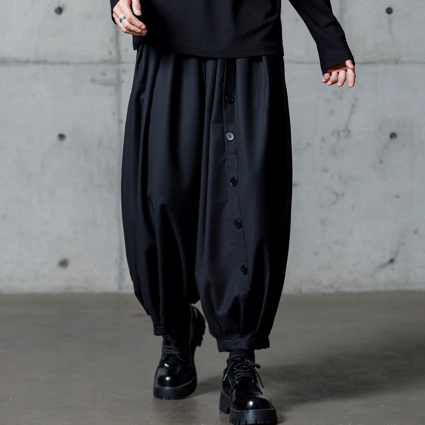 Gathered Balloon Cropped Pants【TR3310】