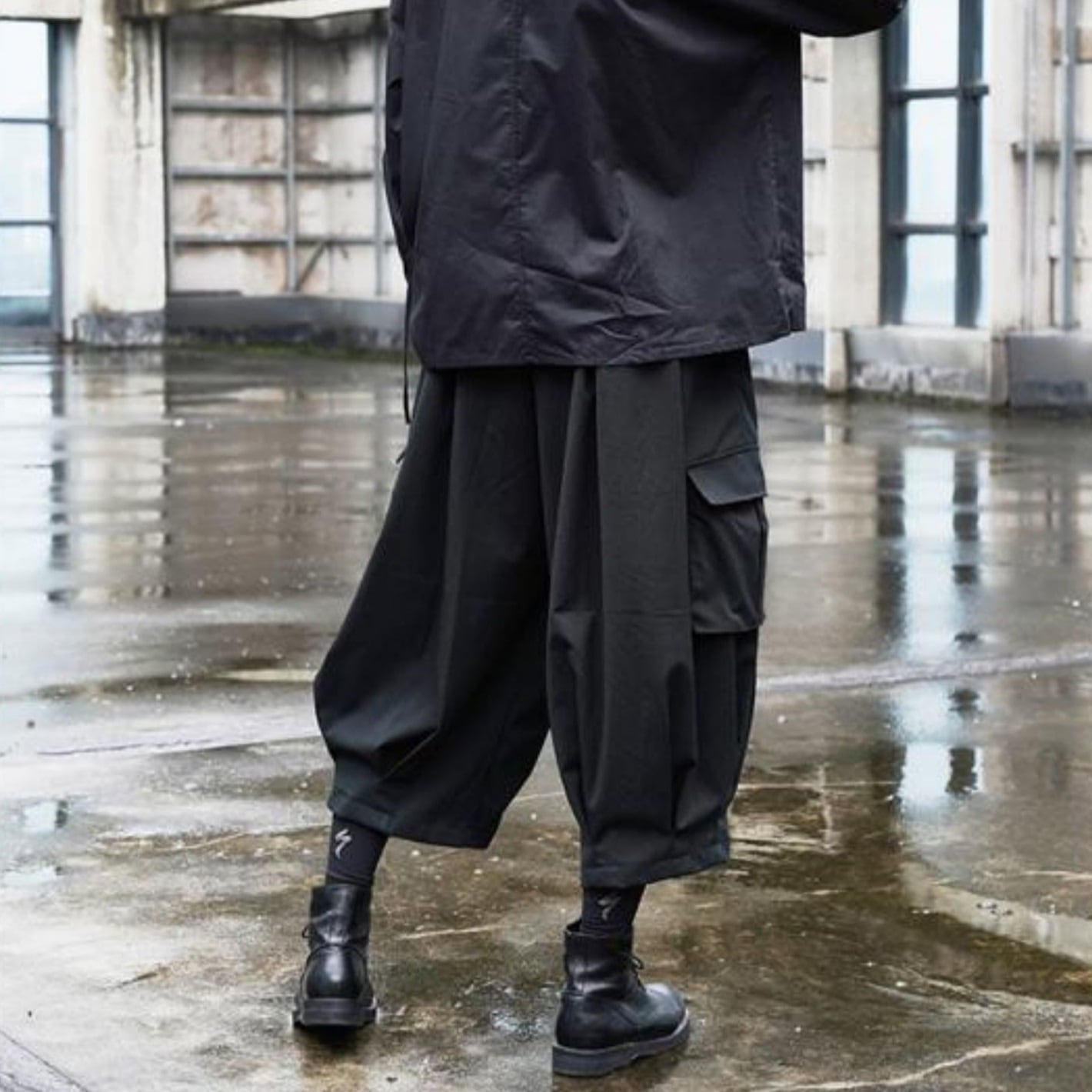 Cropped Balloon Cargo Pants【TR3306】