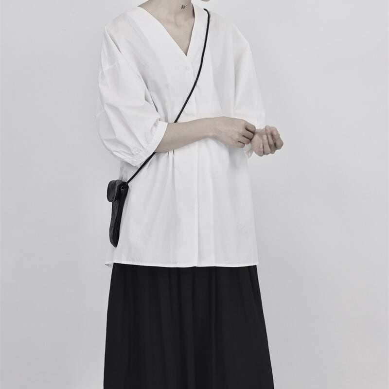 V-Neck Oversize Collared Shirt【TR3110】