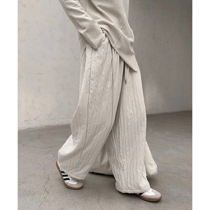Embossed Pleats Loose Pants【TR3192】