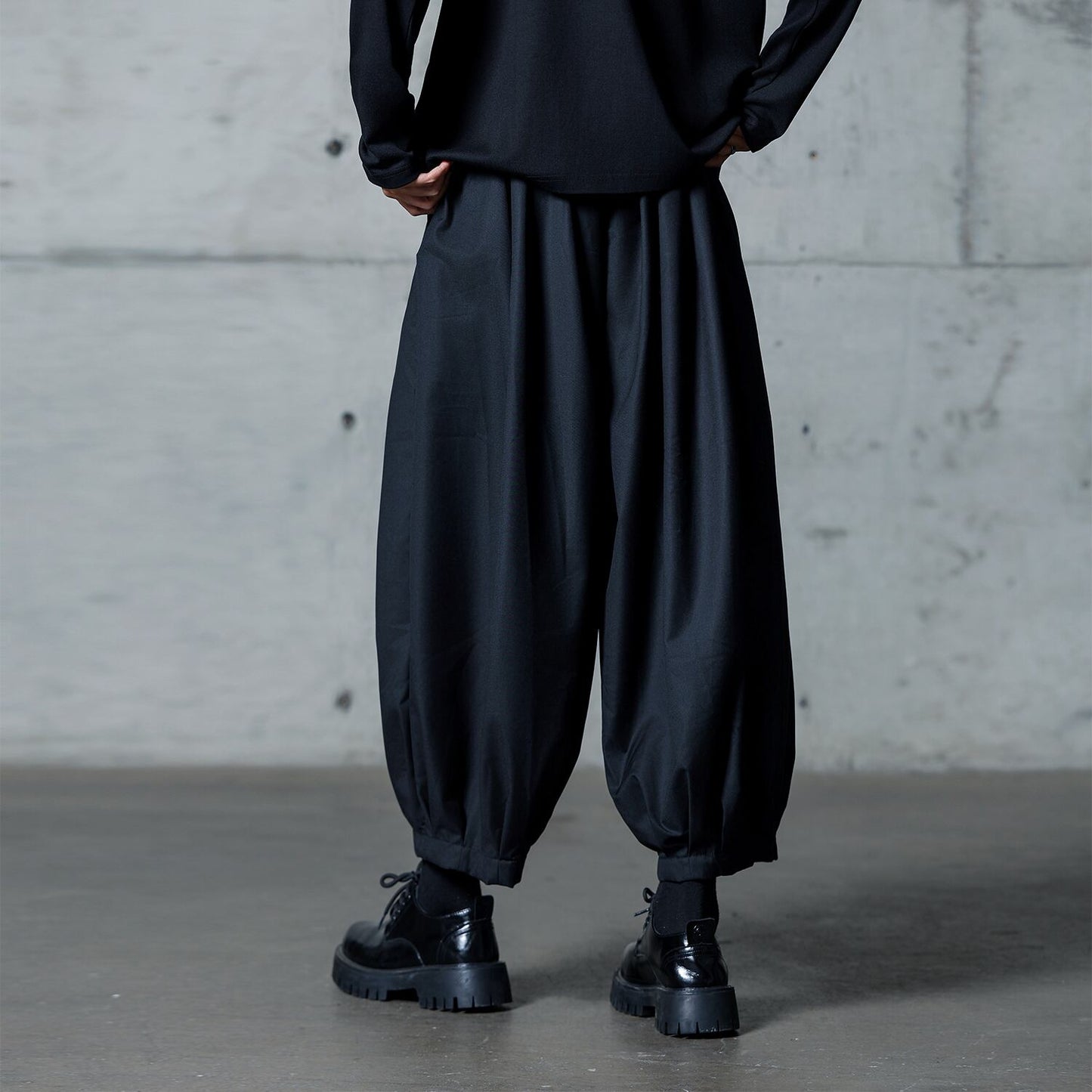 Gathered Balloon Cropped Pants【TR3310】