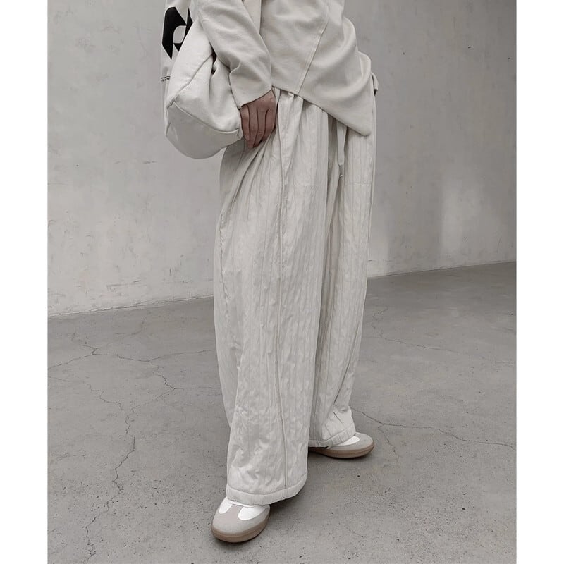 Embossed Pleats Loose Pants【TR3192】