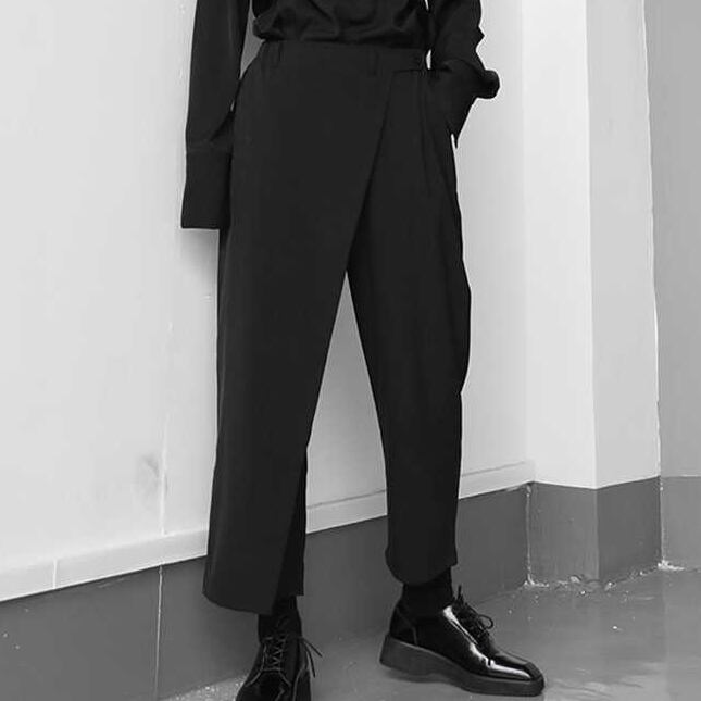 〈Unisex〉Loose Cropped Apron Pants【TR1310】