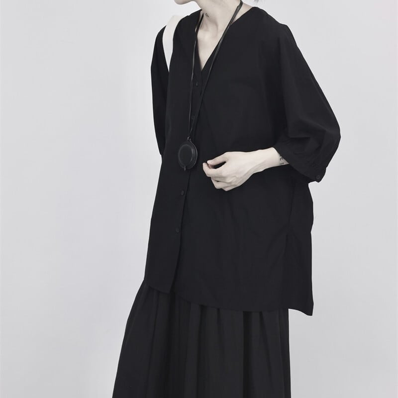V-Neck Oversize Collared Shirt【TR3110】